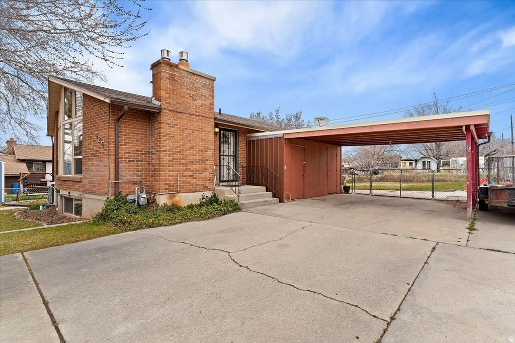 Photo of 326 W 600 S, Brigham City, UT 84302 (MLS # 2142875)