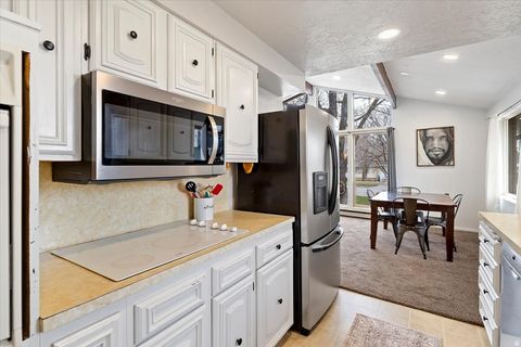 Tiny photo for 326 W 600 S, Brigham City, UT 84302 (MLS # 2142875)
