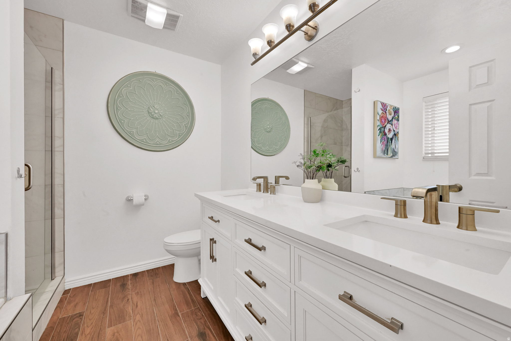 PINEBROOK - Residential