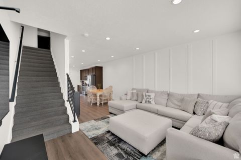 Tiny photo for 11771 S LEANDER DR, South Jordan, UT 84009 (MLS # 2119146)
