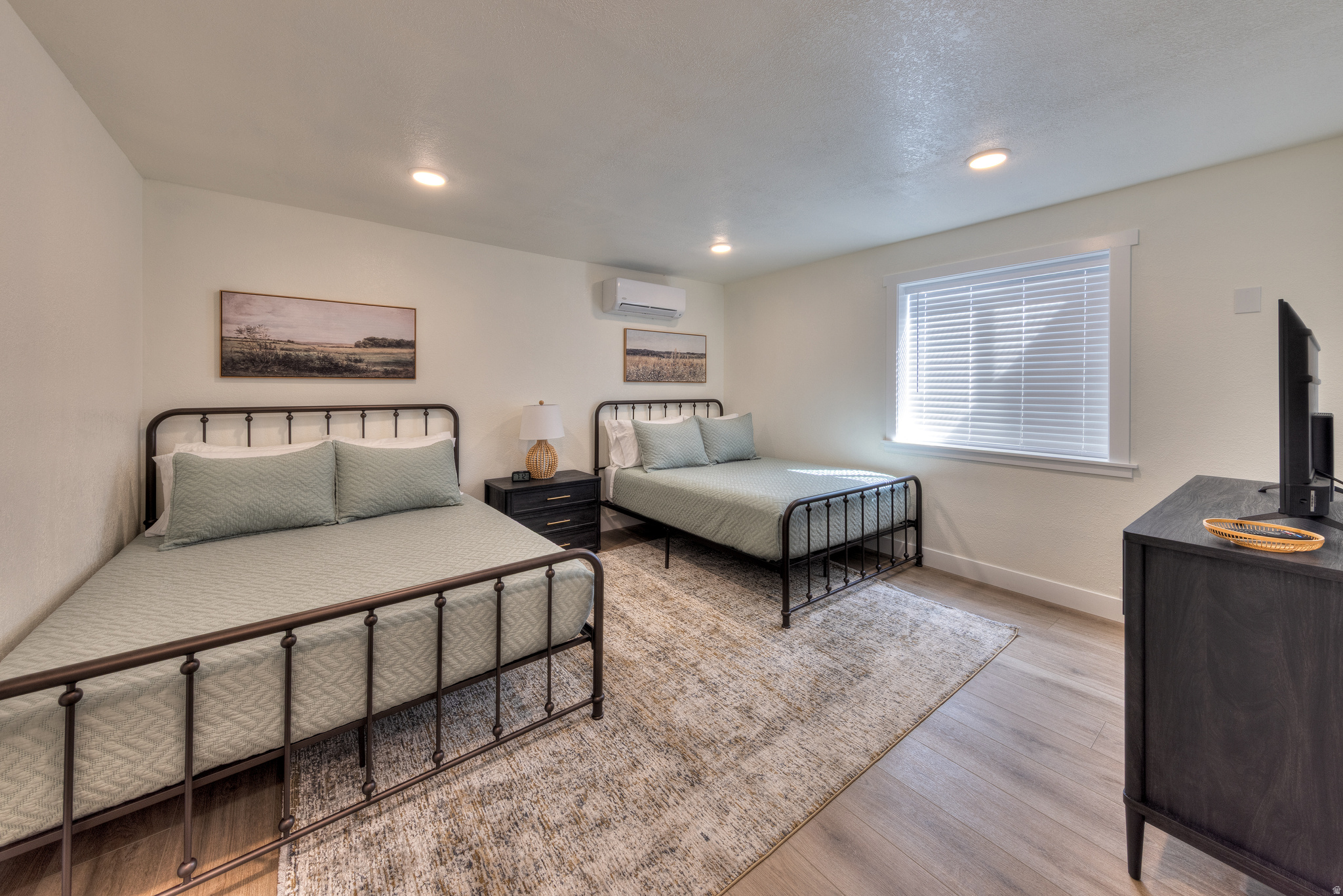 TURKEY TROT ESTATES - Residential Income