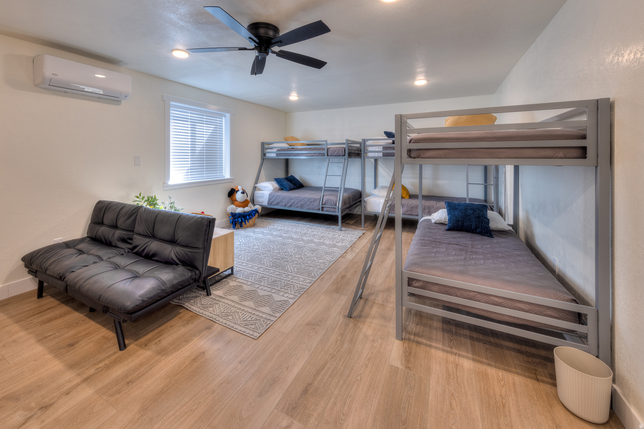 TURKEY TROT ESTATES - Residential Income