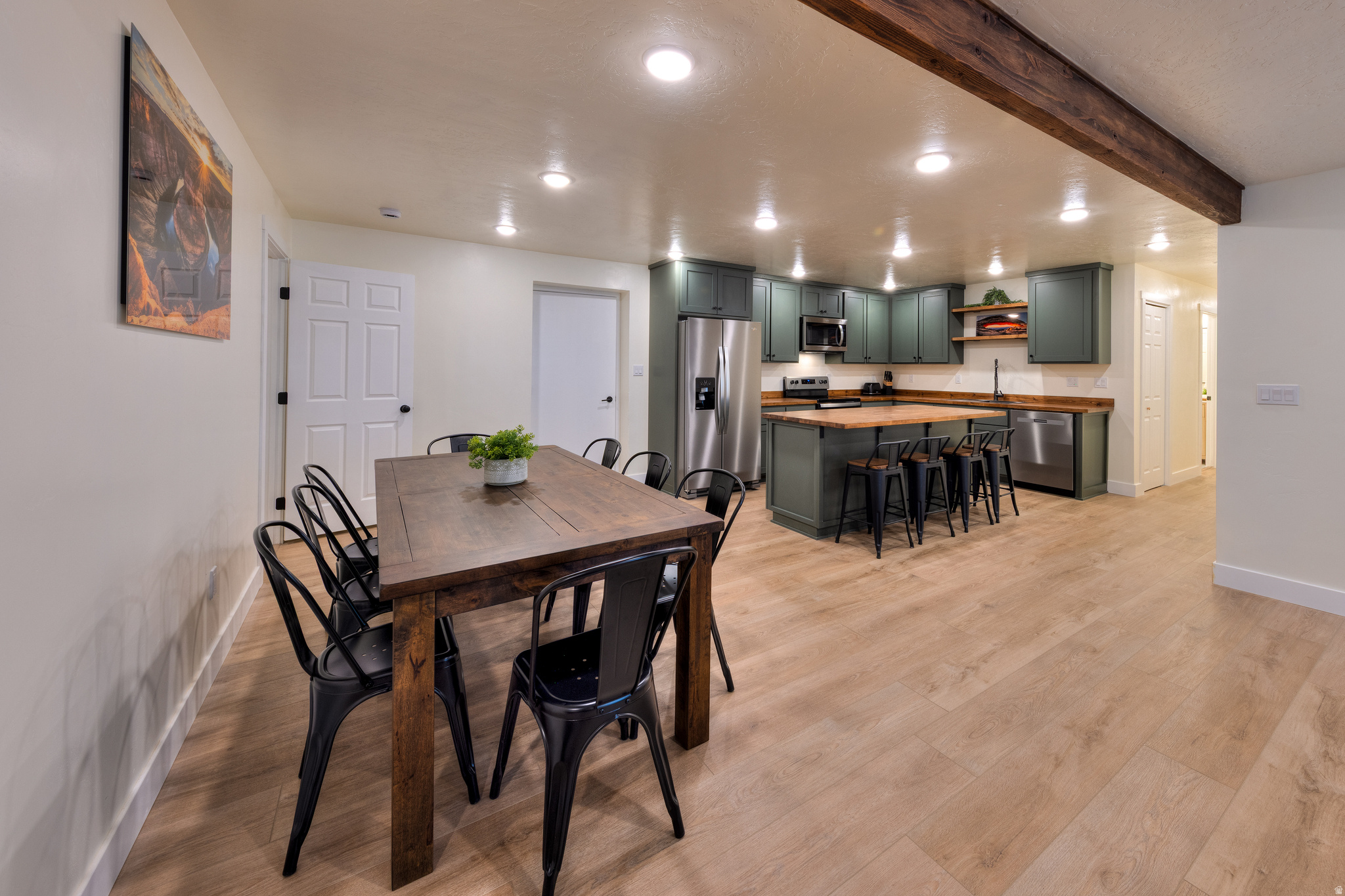 TURKEY TROT ESTATES - Residential Income