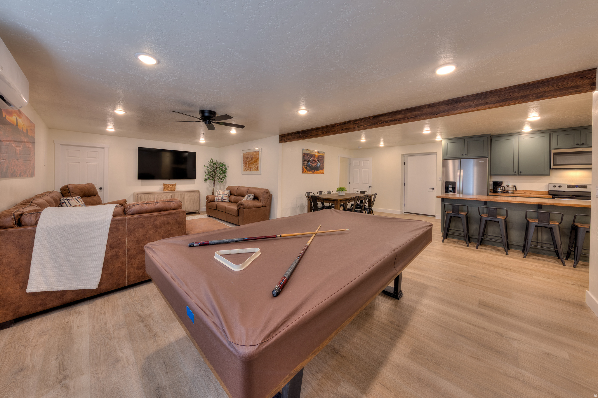 TURKEY TROT ESTATES - Residential Income