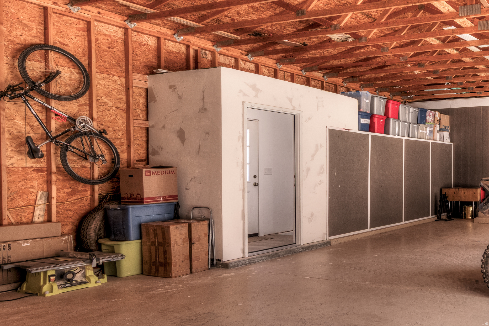 TURKEY TROT ESTATES - Residential Income