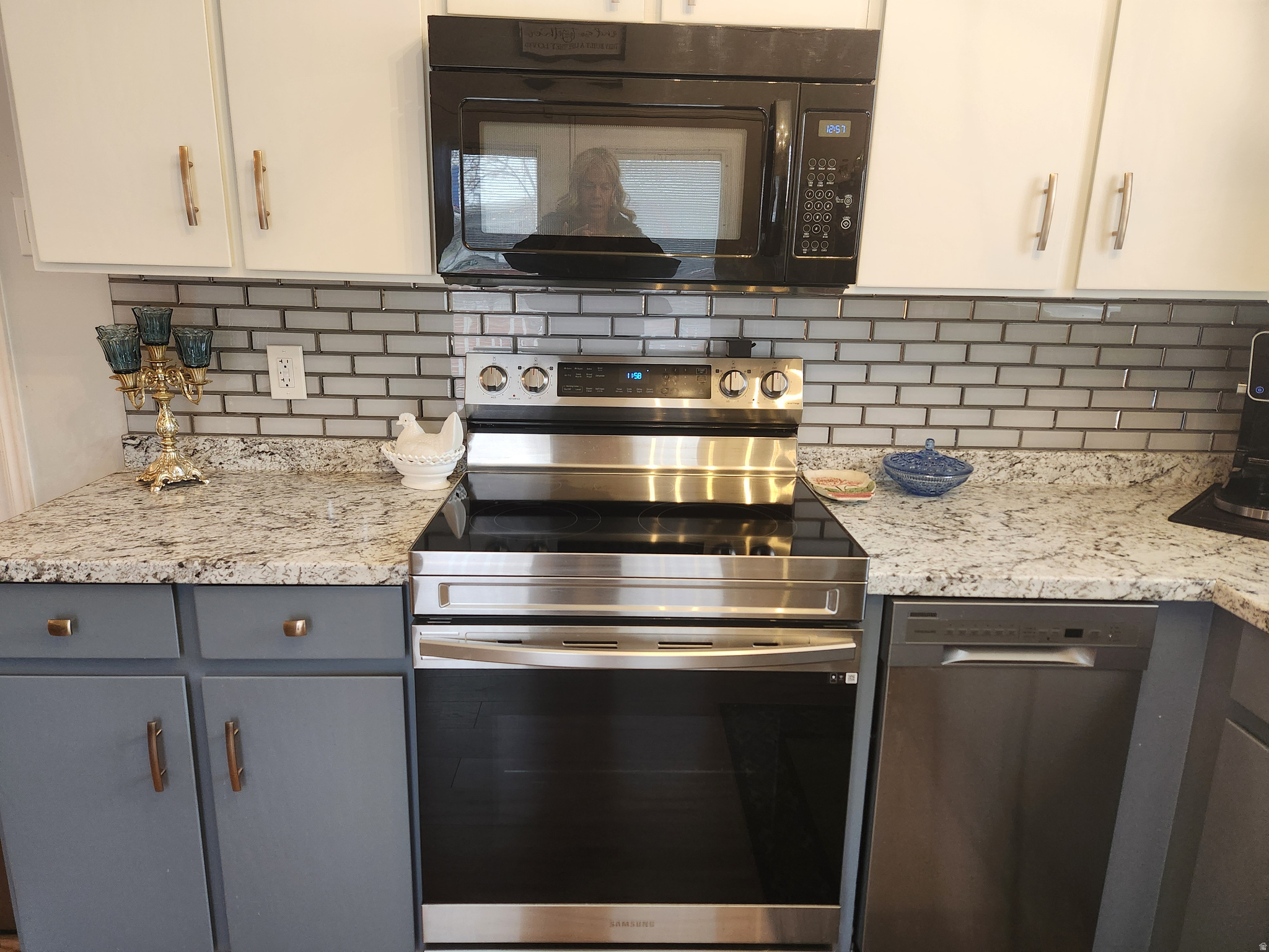 WOOD COVE PARK - Residential