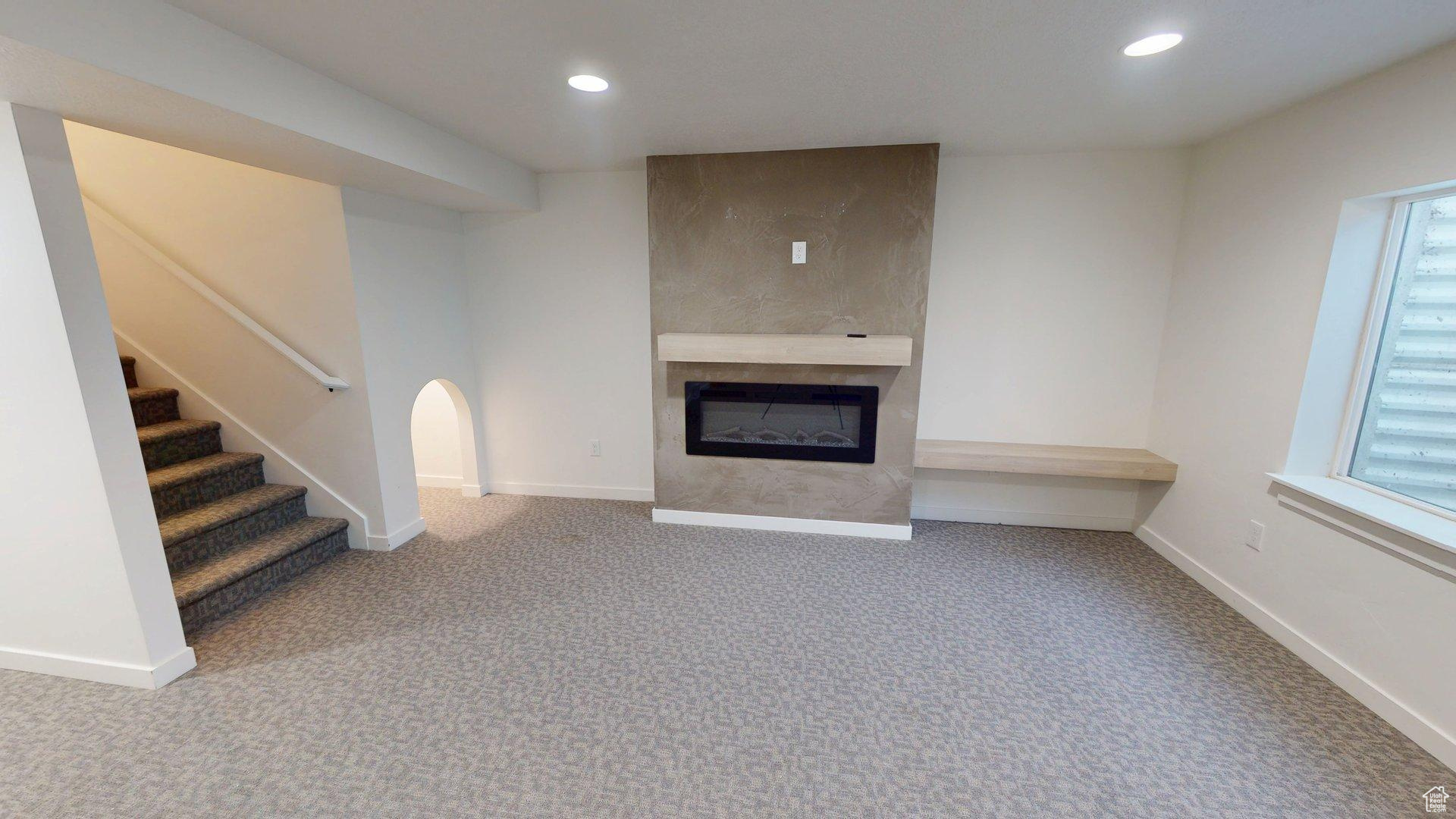 EAGLE VILLAGE - Residential