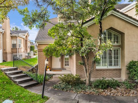 Photo of 2384 E SUMMERSPRING LN, Holladay, UT 84124 (MLS # 2117645)