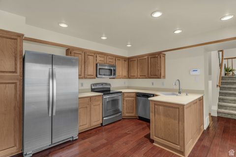 Tiny photo for 2384 E SUMMERSPRING LN, Holladay, UT 84124 (MLS # 2117645)