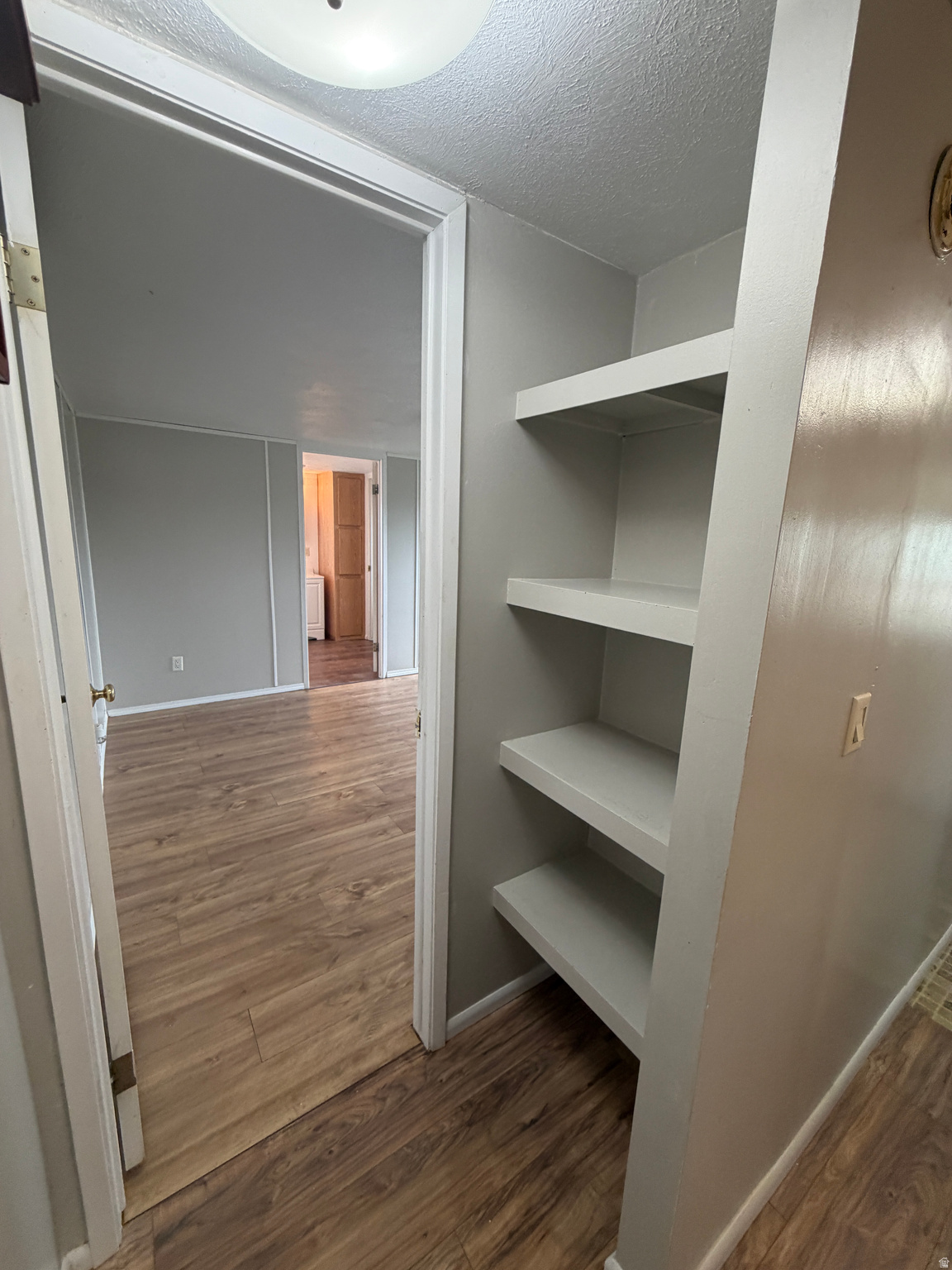 TOWN AND COUNTRY ESTATES - Residential