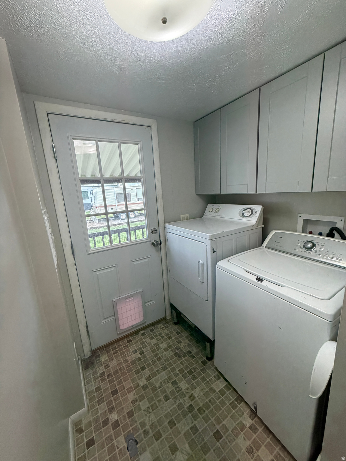 TOWN AND COUNTRY ESTATES - Residential