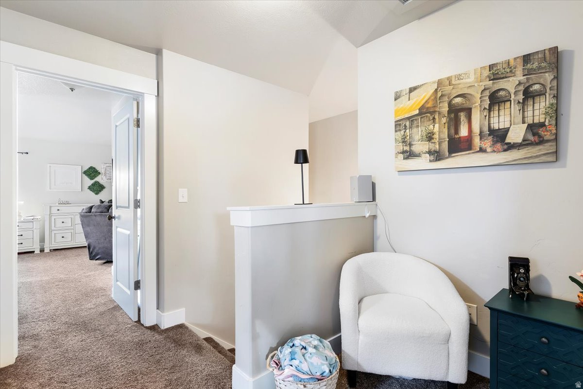 YALE CREST - Residential