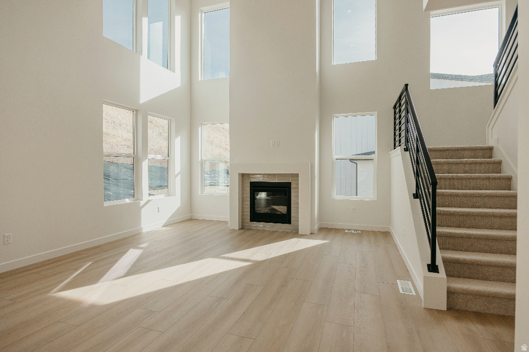 CANYON POINT - Residential