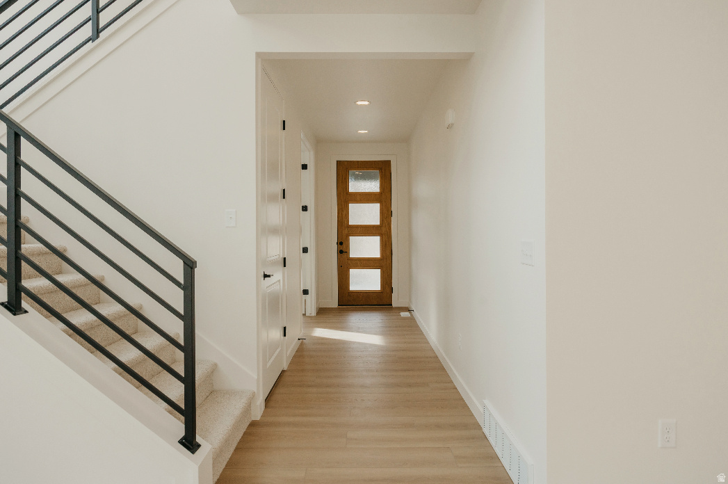 CANYON POINT - Residential