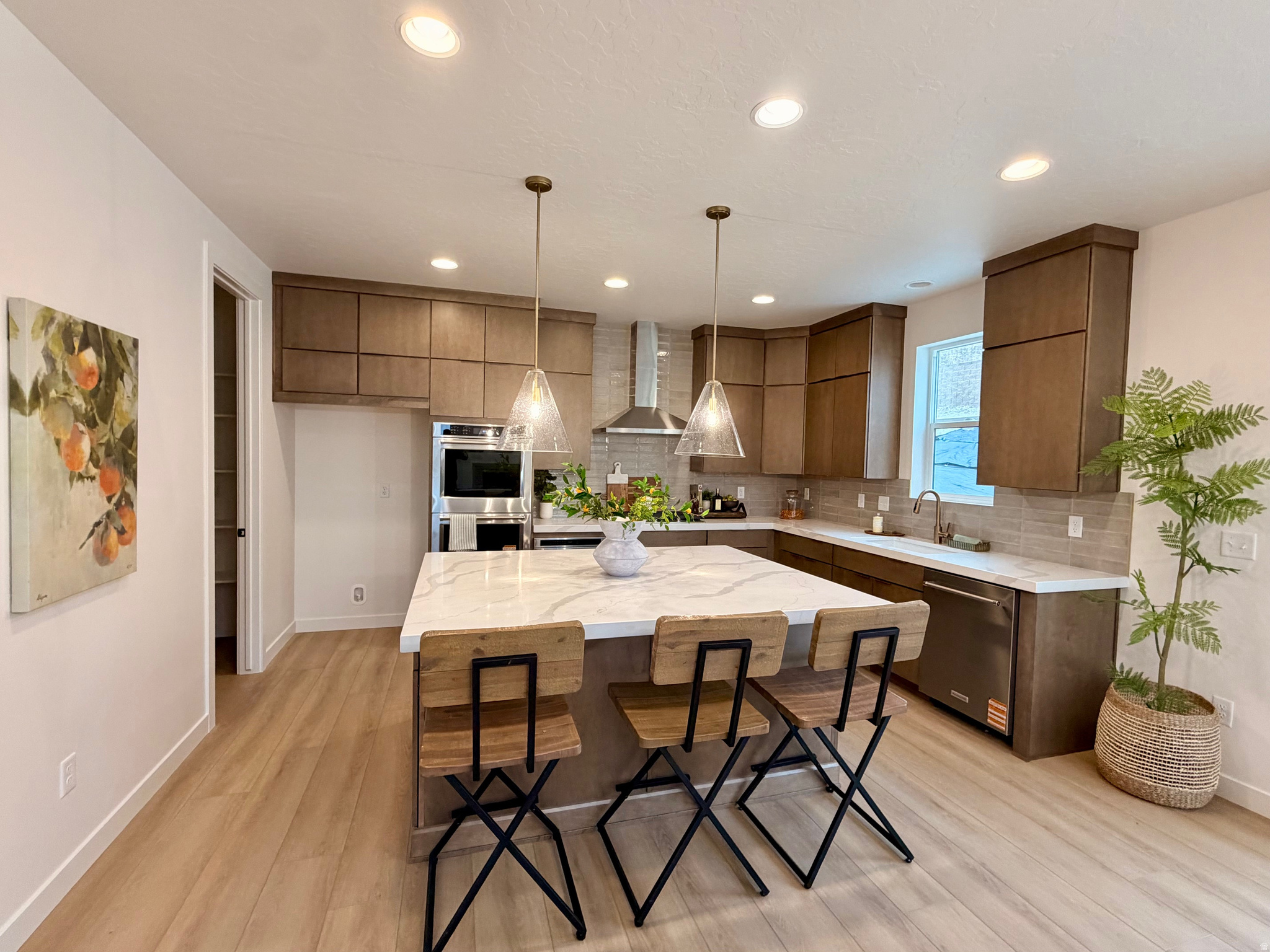 CANYON POINT - Residential