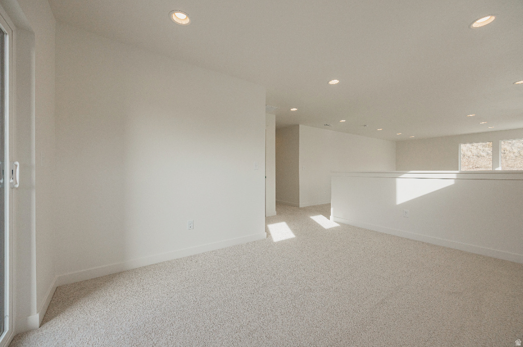 CANYON POINT - Residential