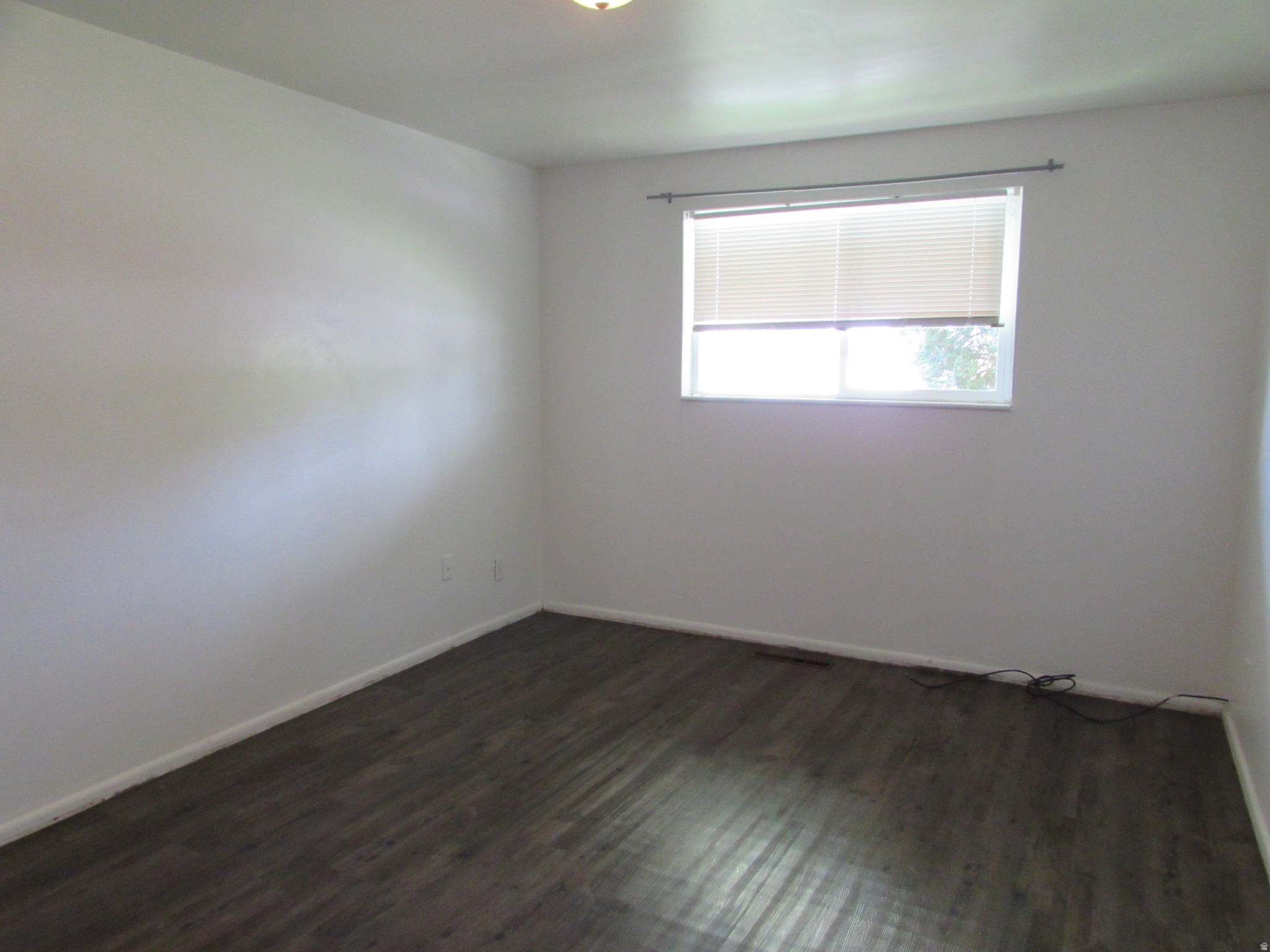 OAKLEY SUB - Residential Income