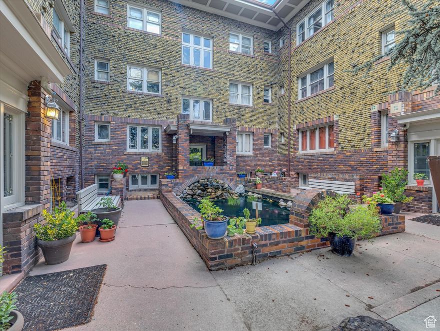 This condo is located downtown in the heart of Salt Lake City! Enjoy the easiness of getting around Downtown with bus stops and TRAX nearby. Local grocery stores, shops, and restaurants are all within walking distance as well as the Cathedral of the Madeline. Laundry is available within the building. This main level condo boasts of granite countertops, with recent updates to the kitchen, flooring, paint, and other fixtures making this condo feel like home! See attached sheet for local information!
