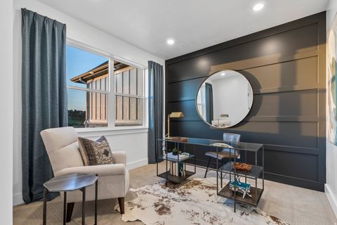 Tiny photo for 623 S 125 E, Hyde Park, UT 84318 (MLS # 2135409)