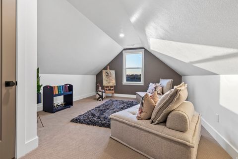 Tiny photo for 623 S 125 E, Hyde Park, UT 84318 (MLS # 2135409)