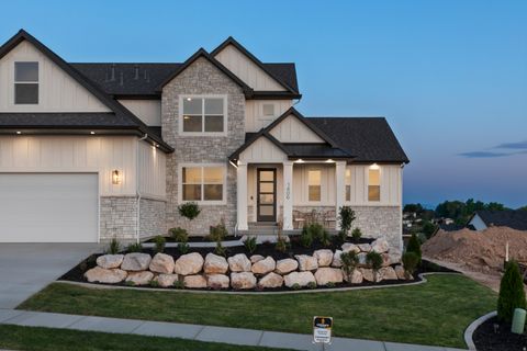 Tiny photo for 623 S 125 E, Hyde Park, UT 84318 (MLS # 2135409)