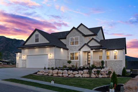 Tiny photo for 623 S 125 E, Hyde Park, UT 84318 (MLS # 2135409)