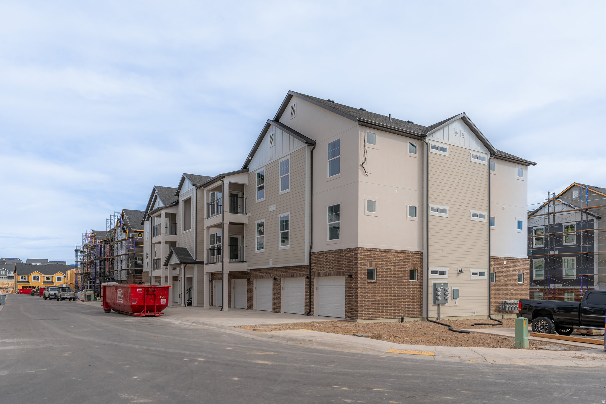 HIGHRIDGE - Residential