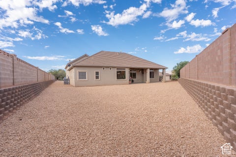 Tiny photo for 1463 E 3090 CIR S, Saint George, UT 84790 (MLS # 2187765)