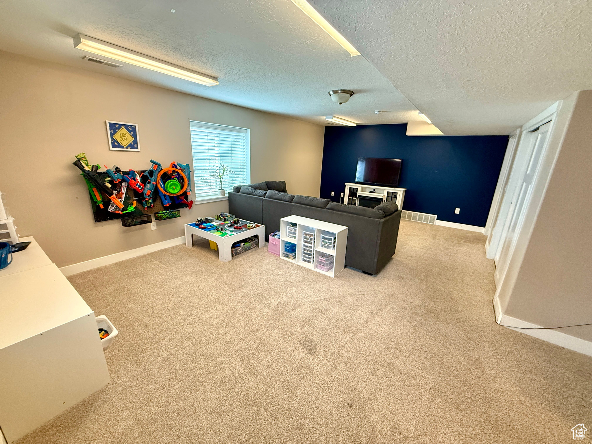 SUNSET ESTATES - Residential