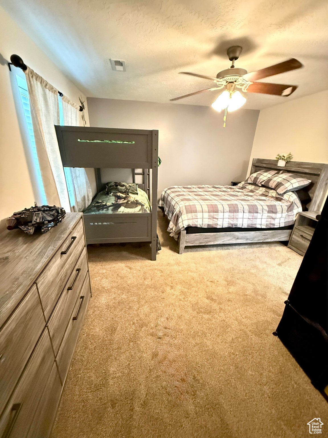 SUNSET ESTATES - Residential