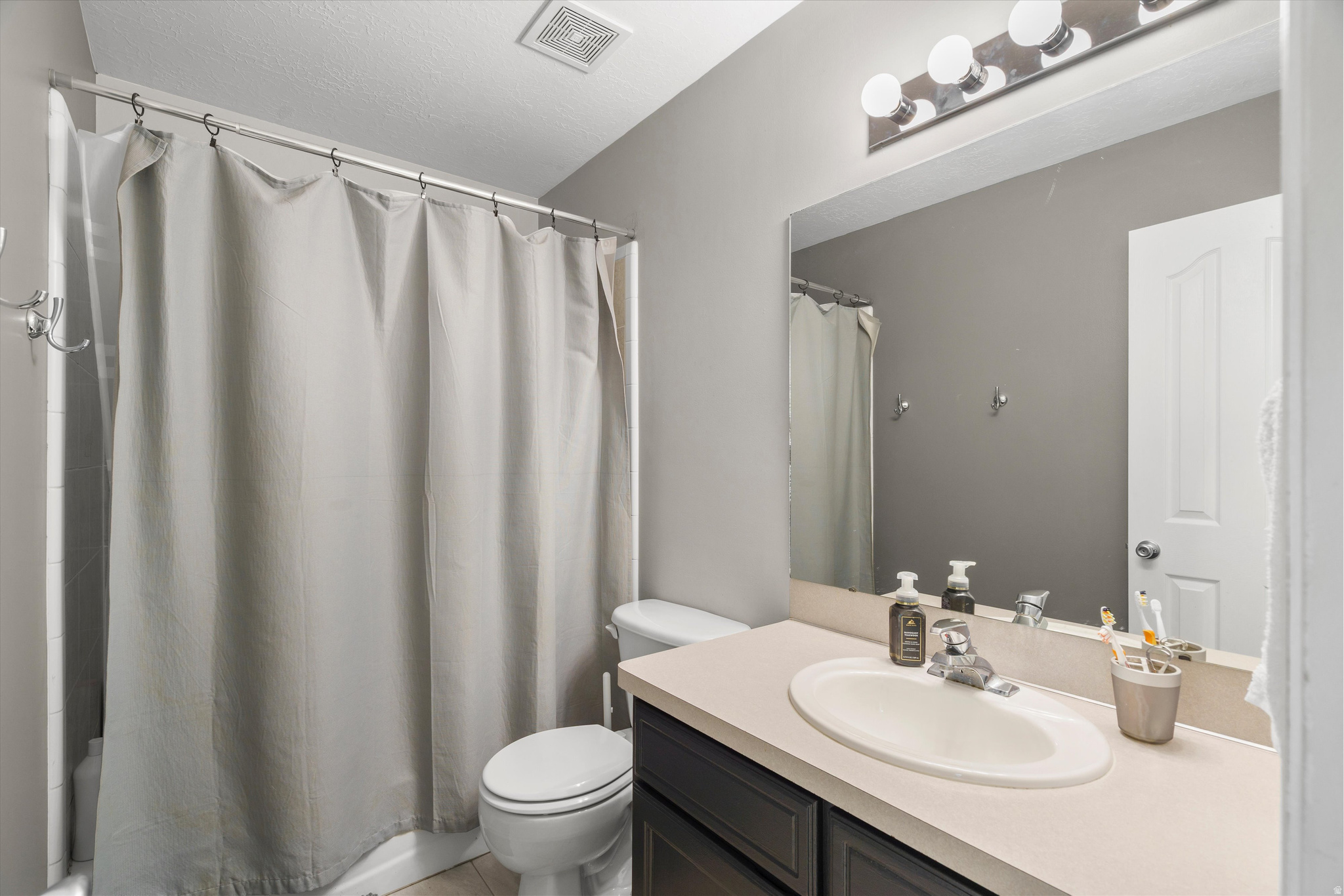 RIVERVIEW - Residential