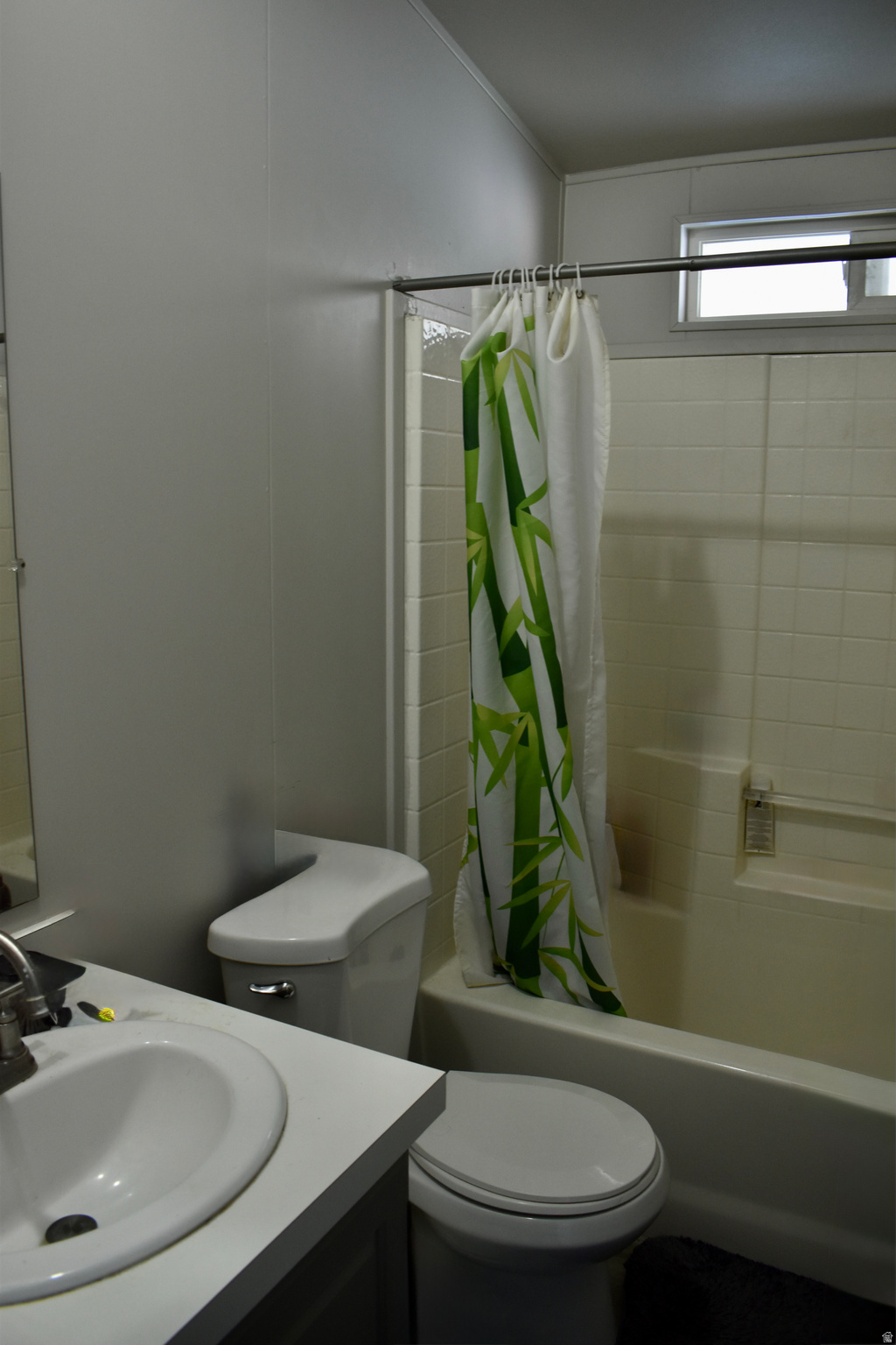 MEADOWBROOK - Residential