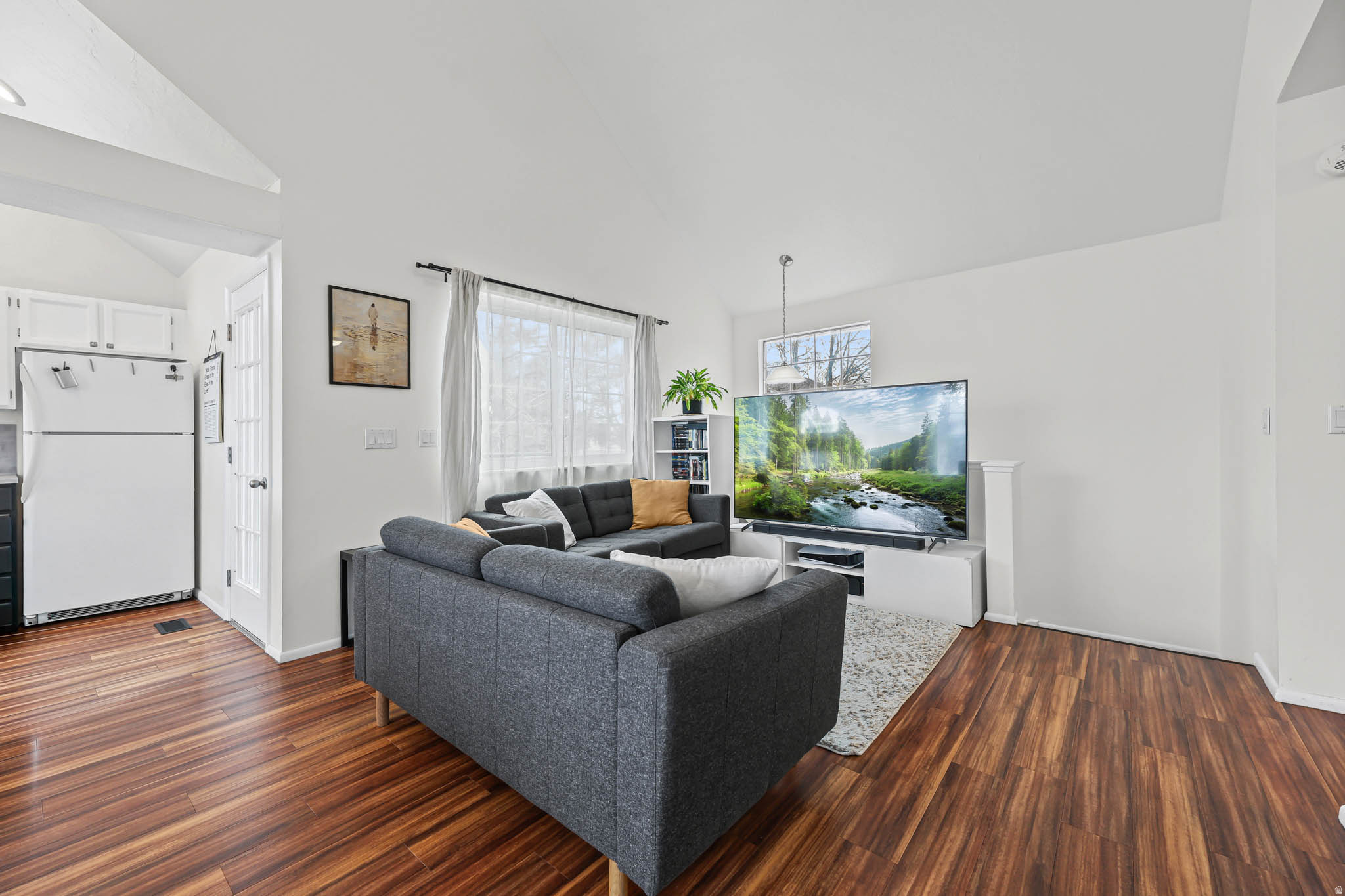 CROSSPOINTE - Residential