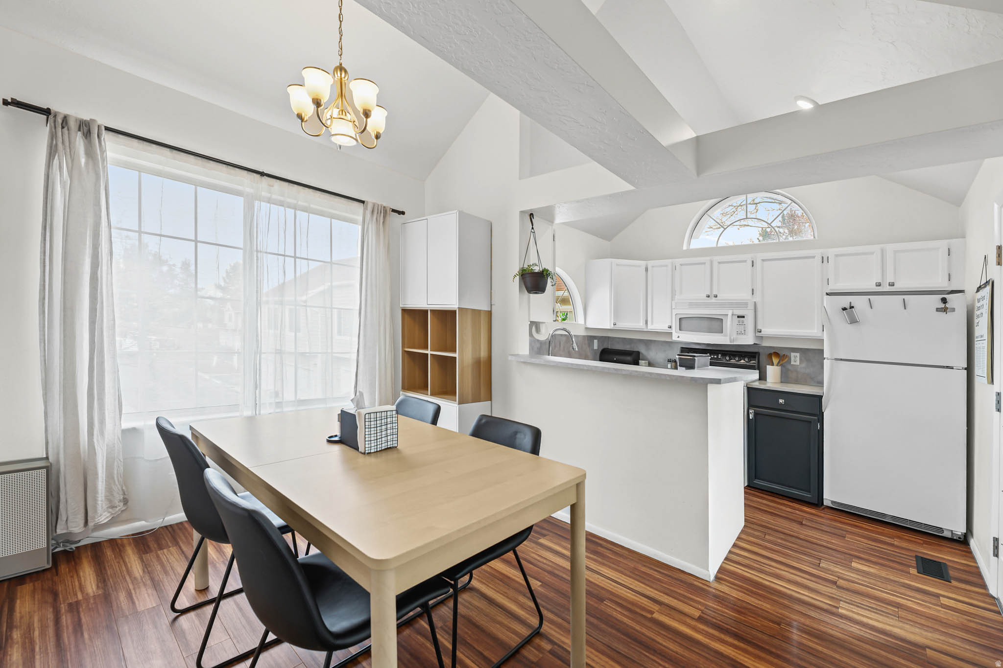 CROSSPOINTE - Residential