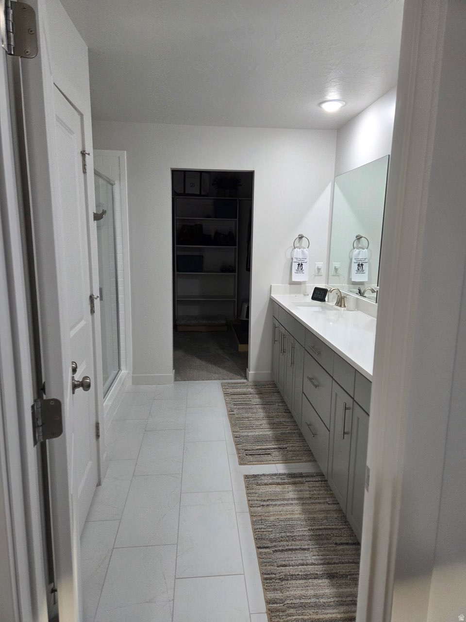 PRIMROSE - Residential Lease