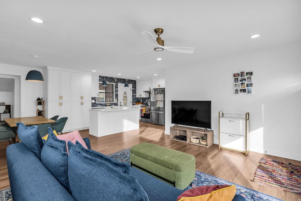 Photo of 1506 W GOODWIN AVE, Salt Lake City, UT 84116 (MLS # 2139358)