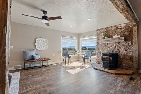 Tiny photo for 115 E 1600 N, Genola, UT 84655 (MLS # 2155829)