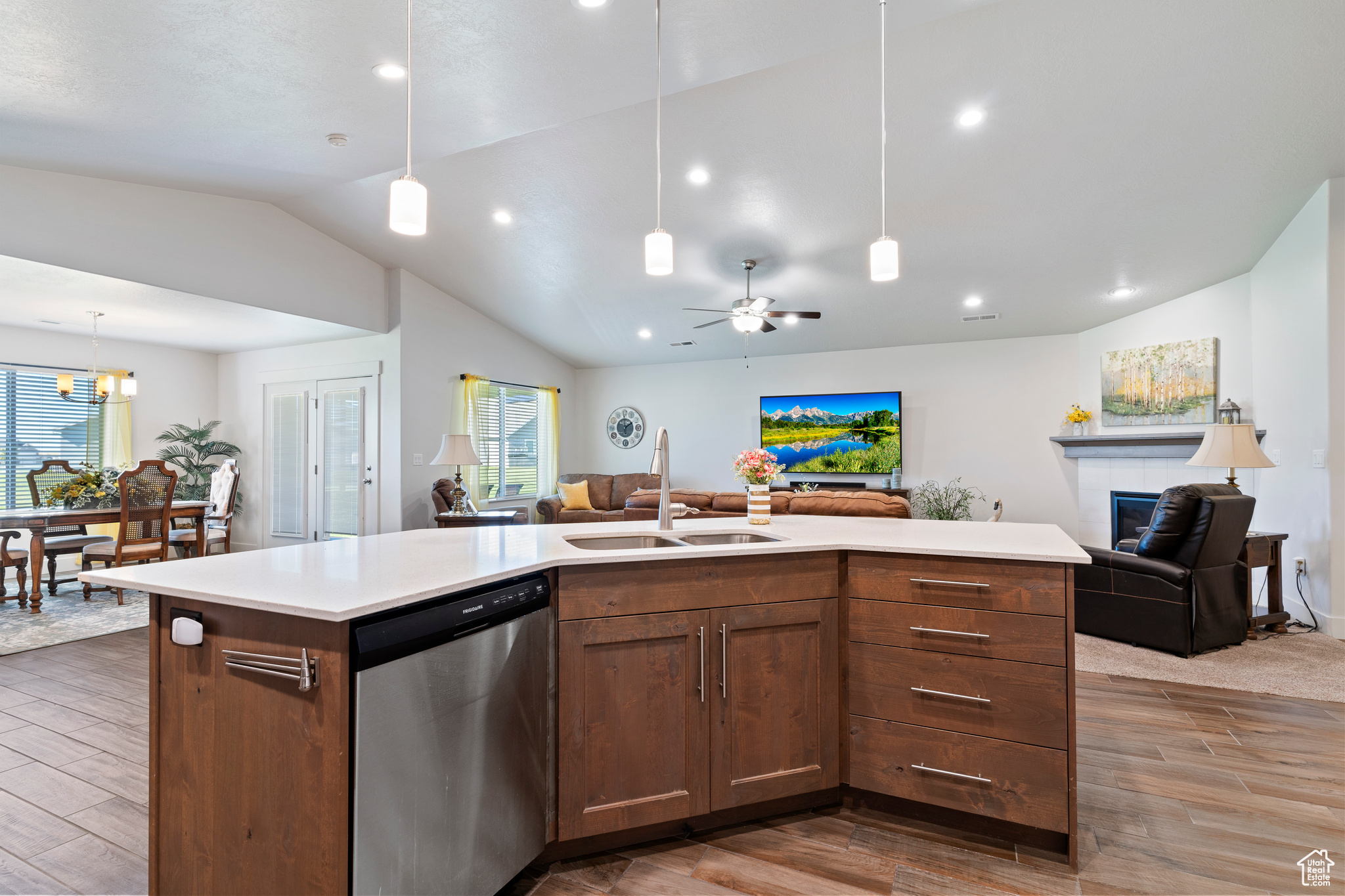 COTTAGES AT KAYSCREEK - Residential