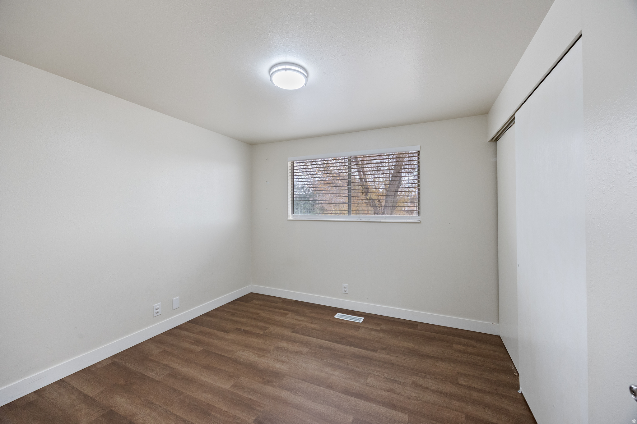 CANYON ROAD - Residential