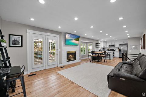 Tiny photo for 344 W 1080 N, American Fork, UT 84003 (MLS # 2118717)