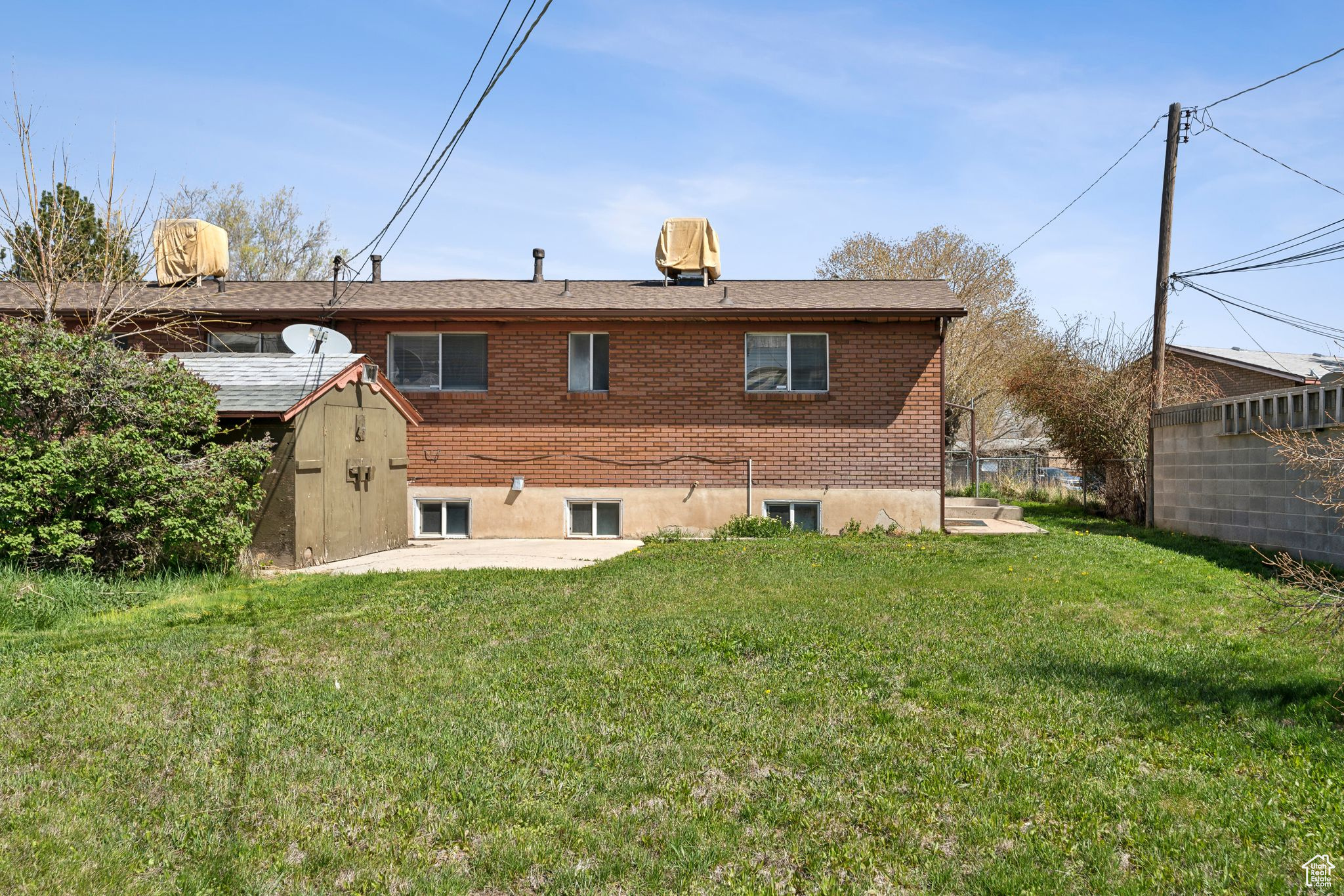 Midvale, Utah 84047, United States, 6 Bedrooms Bedrooms, ,3 BathroomsBathrooms,Residential,Pending,122513