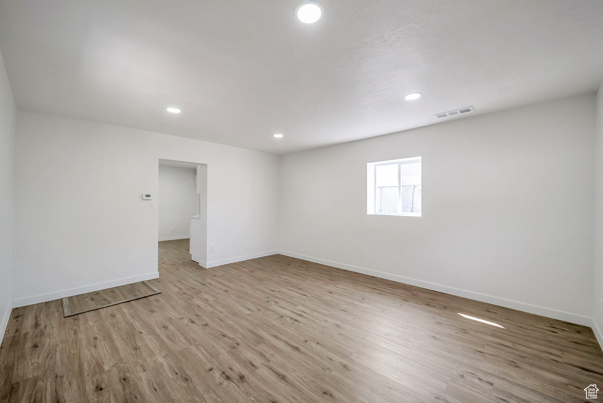 POPLAR PLACE - Residential