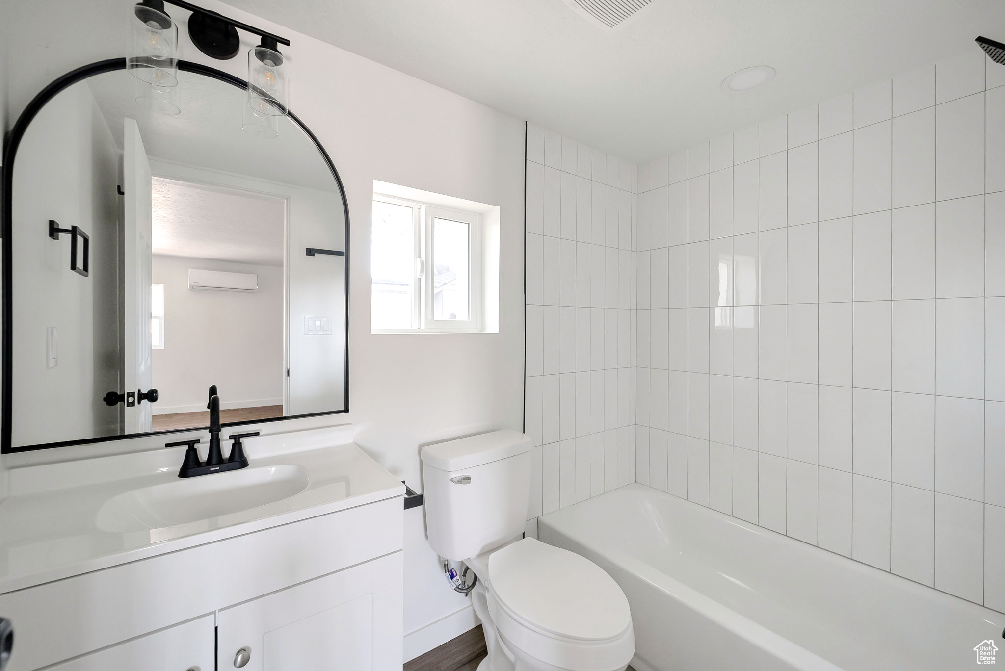 POPLAR PLACE - Residential
