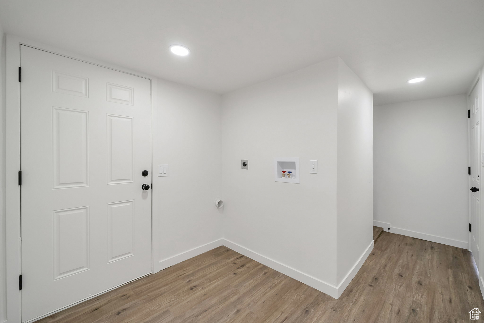 POPLAR PLACE - Residential