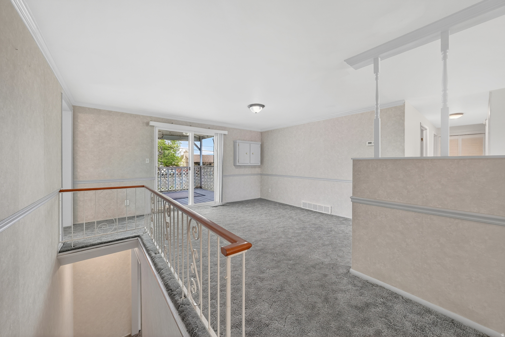 VALLEY WEST - Residential