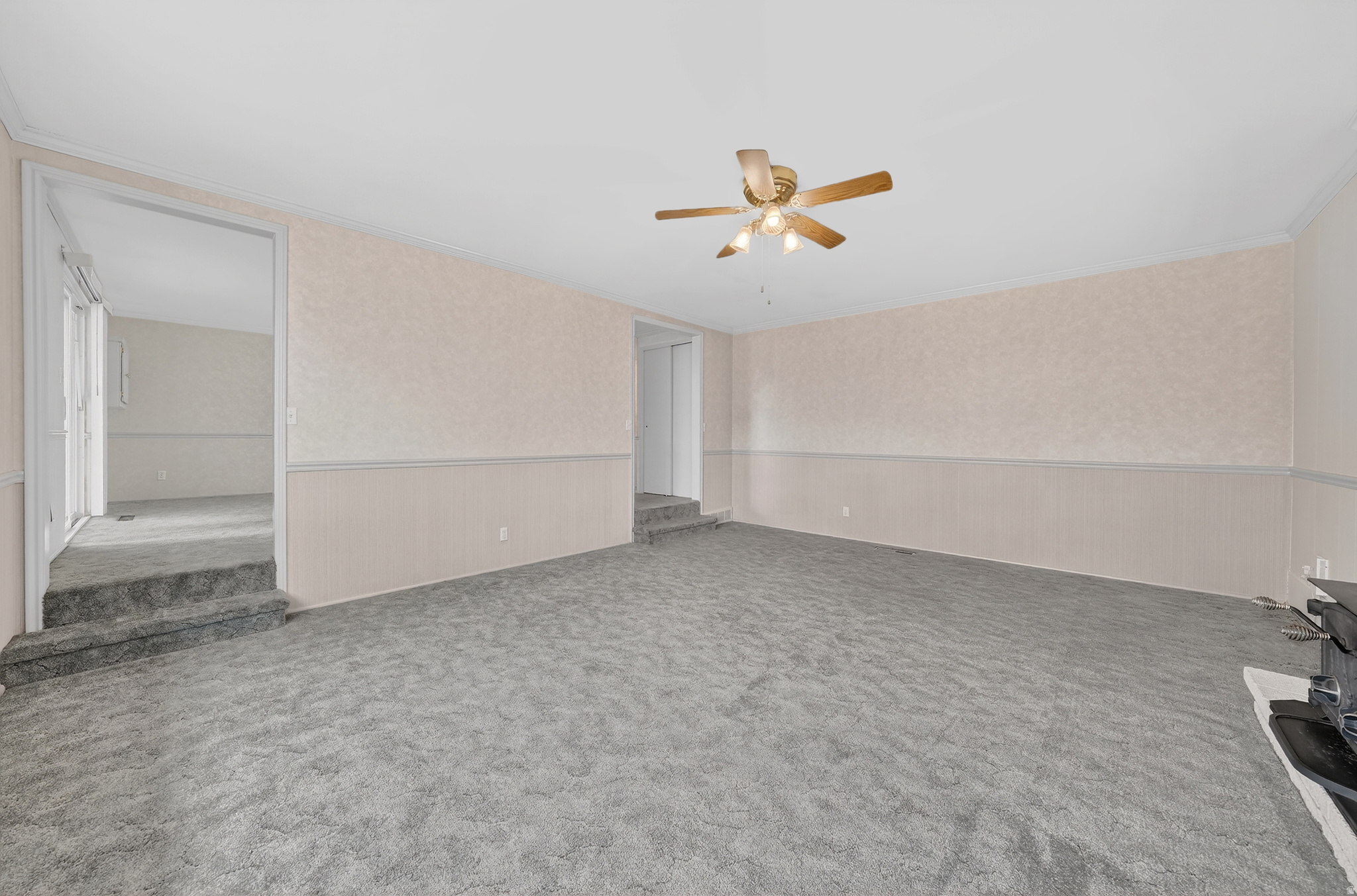 VALLEY WEST - Residential