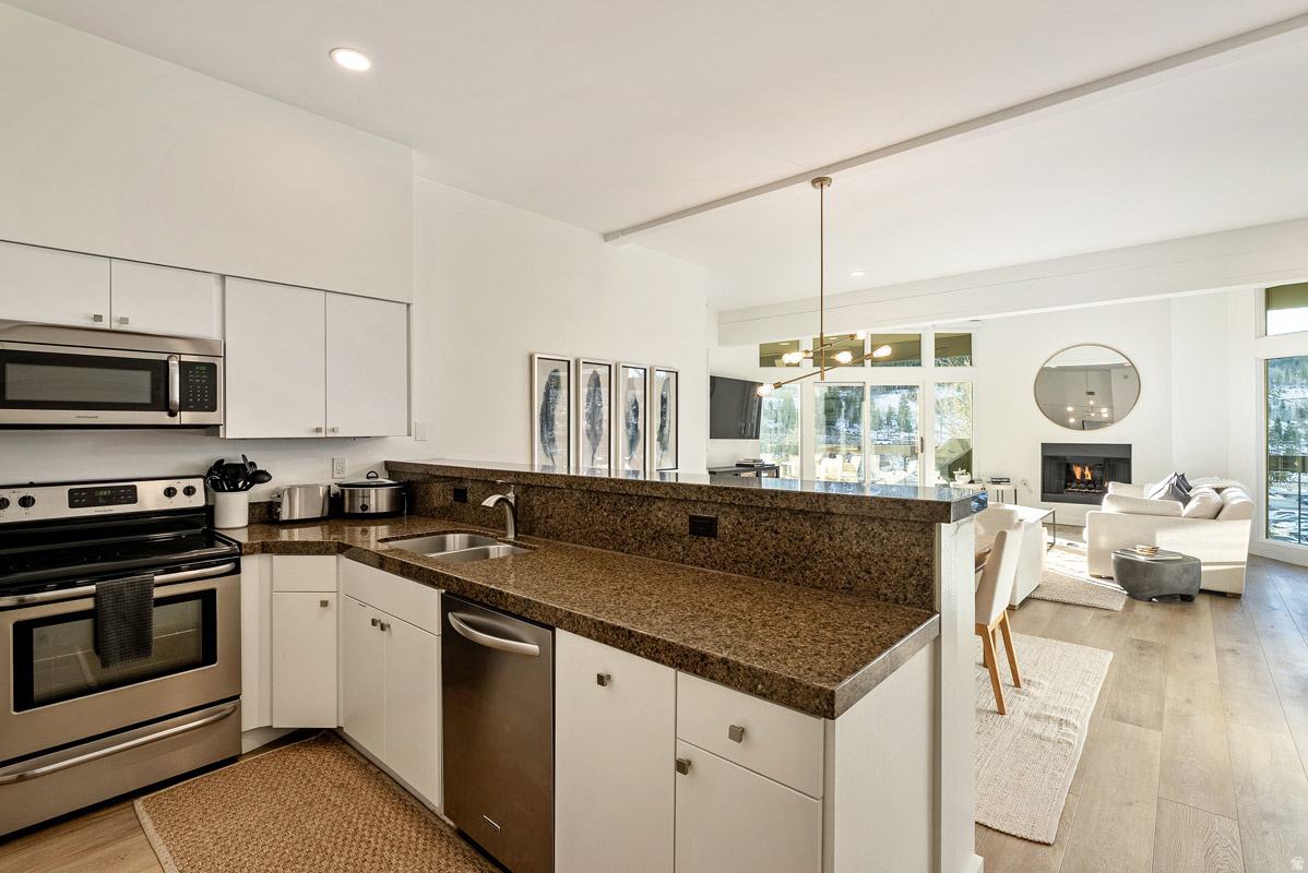 POWDER RUN CONDO - Residential