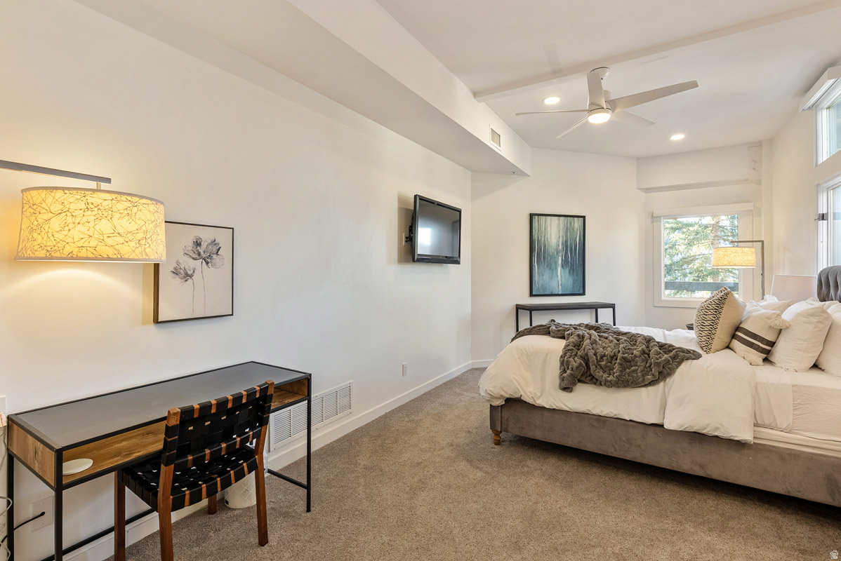 POWDER RUN CONDO - Residential