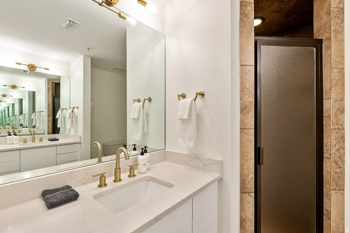 POWDER RUN CONDO - Residential