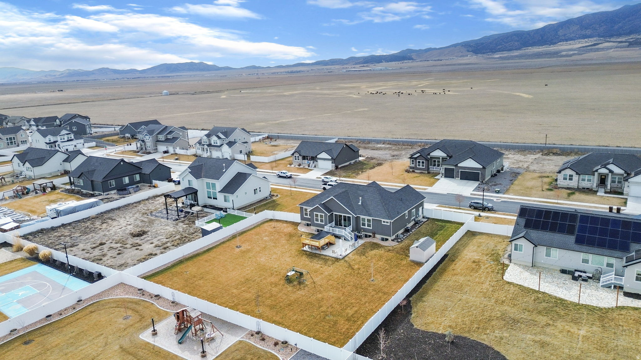 BRANDON PARK - Residential